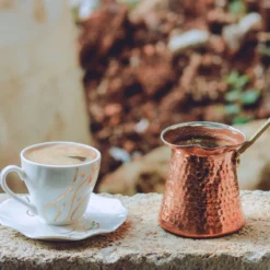 Turkse Koffie Kurukahveci Mehmet Efendi 500 Gr. - Gemalen Koffie - Turkish Coffee - Türk Kahvesi - Turk Kahvesi -Drank Winkel 1200x1200 126