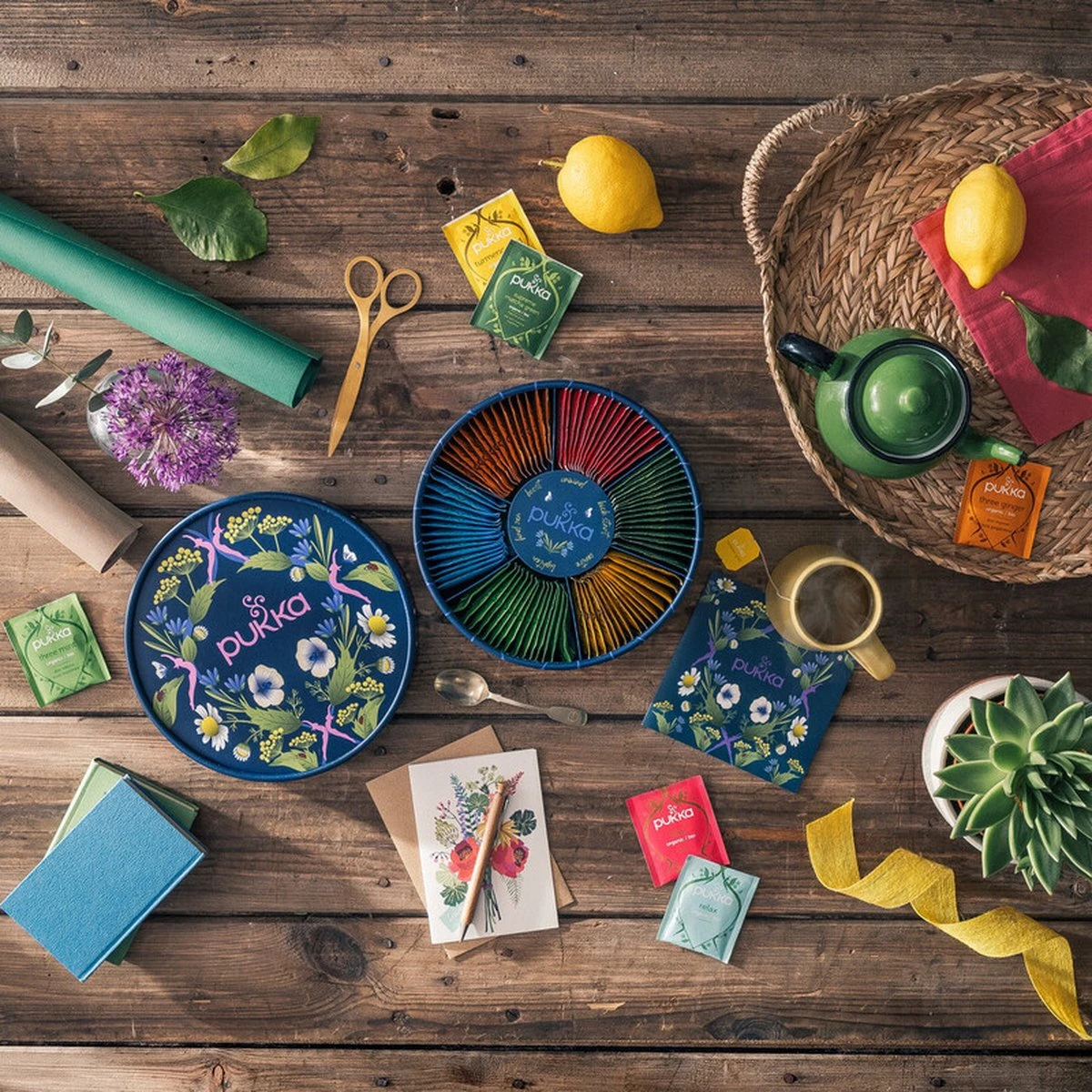 Pukka Dayround Wellness Box - 6 Blends Biologische Kruidenthee, Ook Leuk Als Verjaardagscadeau Voor Hem En Haar, 90 Theezakjes - Theedoos 4 Pukka Dayround Wellness Box - 6 Blends Biologische Kruidenthee, Ook Leuk Als Verjaardagscadeau Voor Hem En Haar, 90 Theezakjes - Theedoos - Afbeelding 4